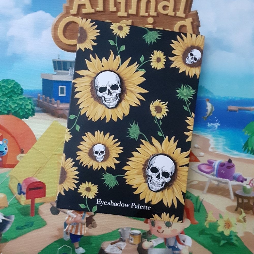 Hot Topic Sunflower Skull Eye Palette